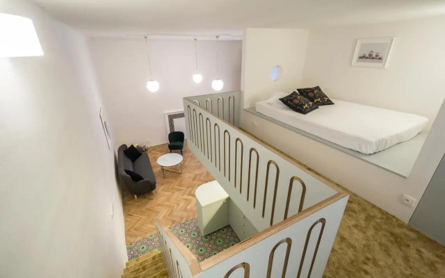 Downtown Designer apartment Karlin