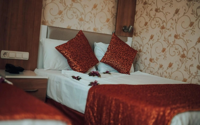 Aleria Belport Beach Hotel