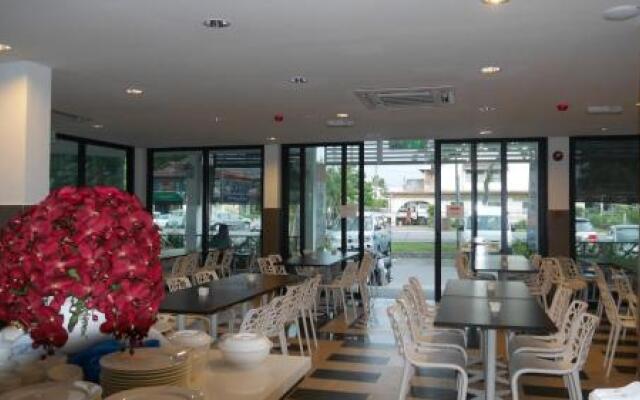 Samudra Court Hotel