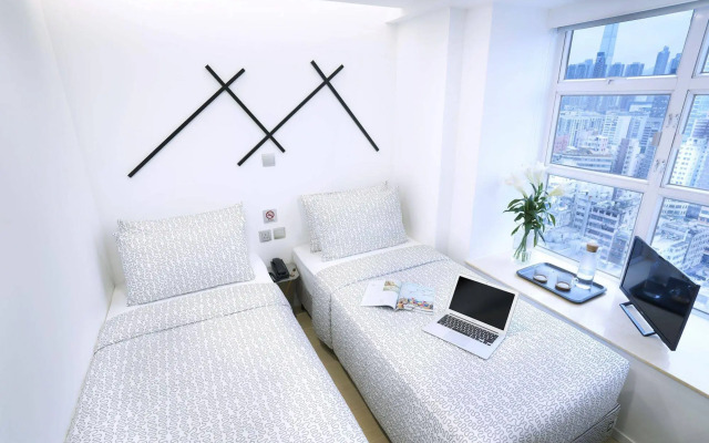 Minimal Hotel Culture