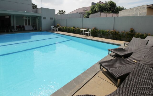 Airy Candisari Sisingamangaraja 4 Semarang