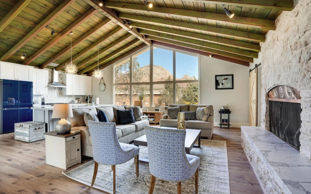 Meditation Garden & Patio: Serene Sedona Gem