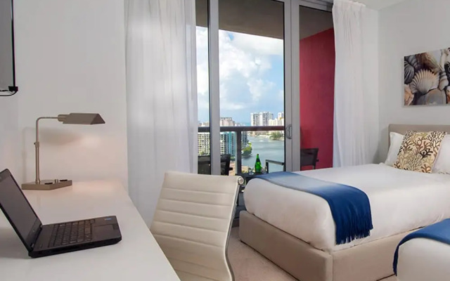 Bwalk Resort Rentals