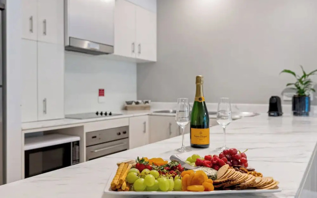 Elysium Private Apartments at The Beach Club