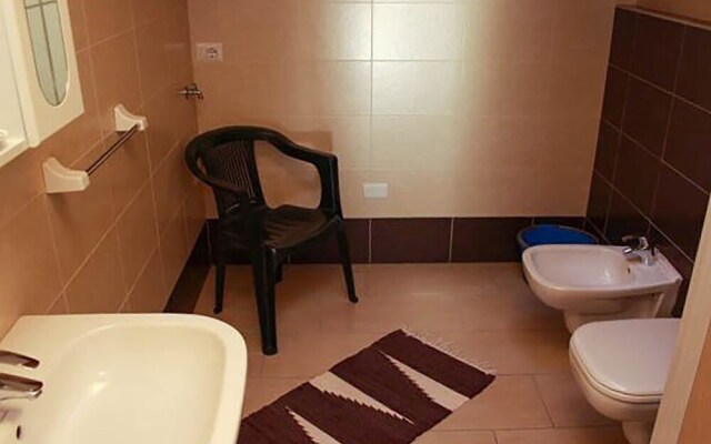 Big Apartment with View of Lake Como