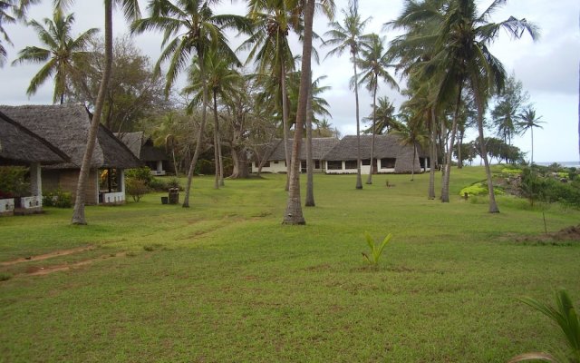 HillPark Hotel - Tiwi Beach