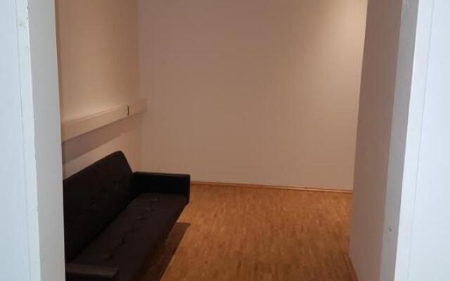 Wohnen im Souterrain einer Villa