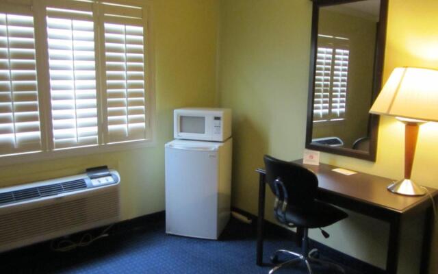 Travelodge by Wyndham Odessa