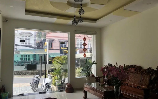 Kim Phu Hotel