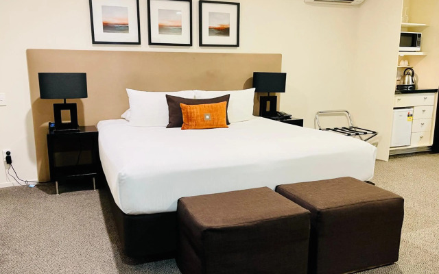 Hotel on Devonport