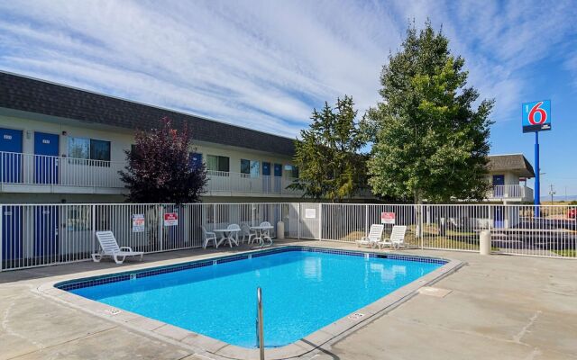 Motel 6 Laramie