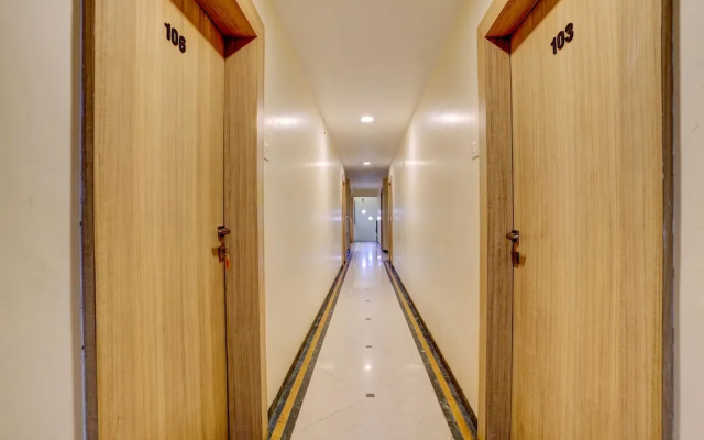 Fabhotel Heritage Palace