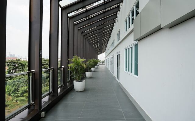 Gorgeous 2BR Apartment Maqna Residence