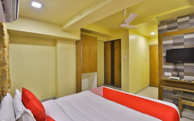 OYO 29992 Hotel Shreeji Palace