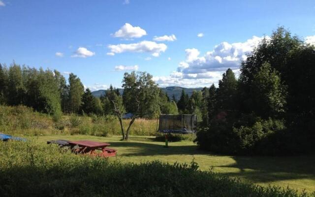 Beautiful 4-5 Persons Cottage in Alvdalen