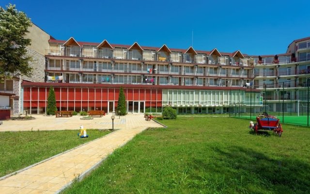 Club Hotel Vedren