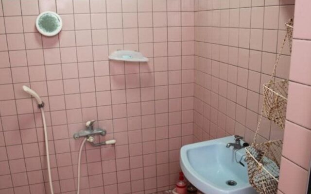 Saboten Smile Guest House