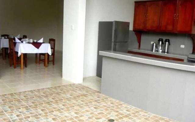 Hotel Jose Antonios Inn