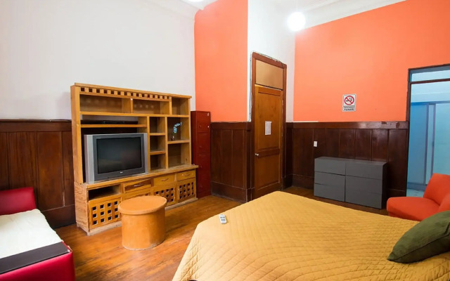 Hostal Amigo - Hostel