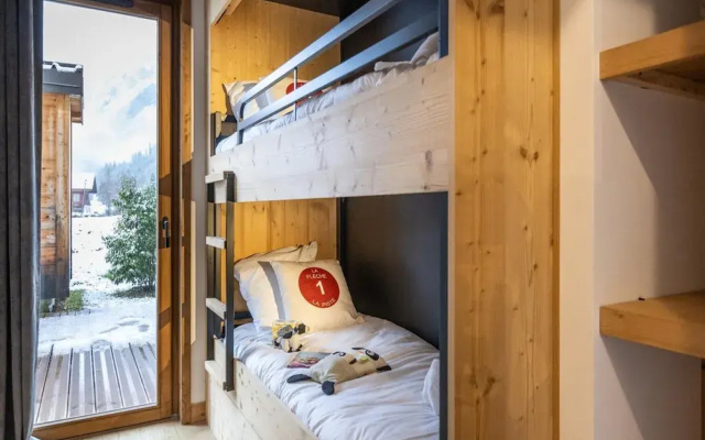 Apartment in La Chapelle Near Cret-beni Lift