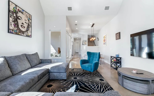 Trendy 3 Bedroom in South Austin!