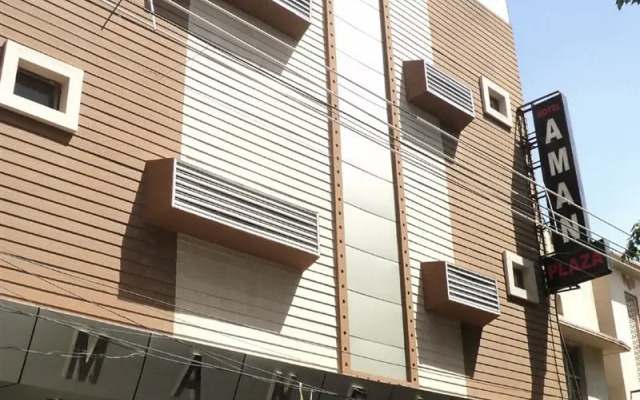 Aman Plaza