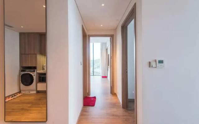 A La Carte Ha Long Residence