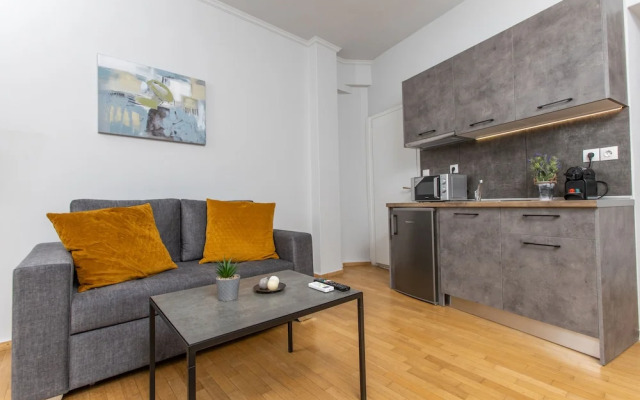 Raise comfy studios in the heart of Athens
