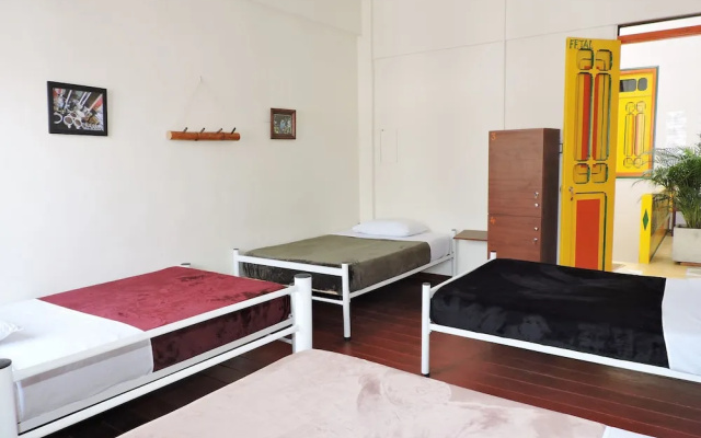 Golden Frog Mountain Hostel