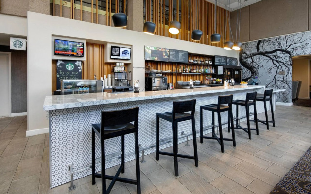 Courtyard by Marriott Austin-University Area