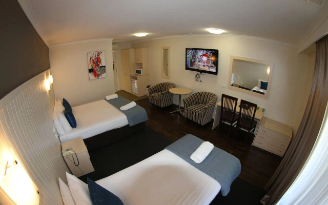 Sleepy Hill Motor Inn