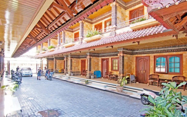 Segara Sadhu Inn Kuta by ecommerceloka
