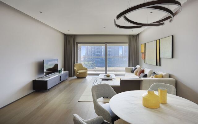 Artisse Place