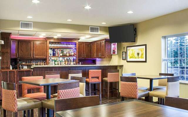 Comfort Suites Minot