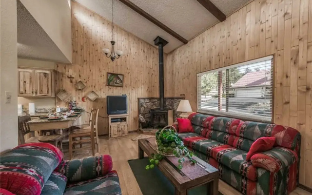 Fox Hollow by Ruidoso Vacation Rentals