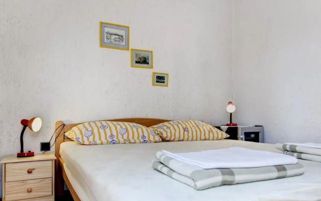 Apartments Dragica 1251