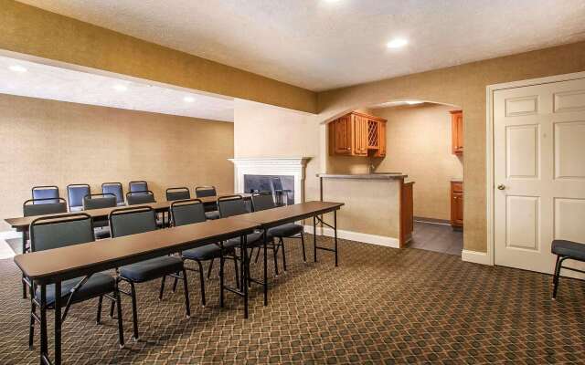 Quality Inn & Suites Covington
