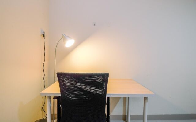 Spacious And Elegant 1Br Apartment Pejaten Park Residence