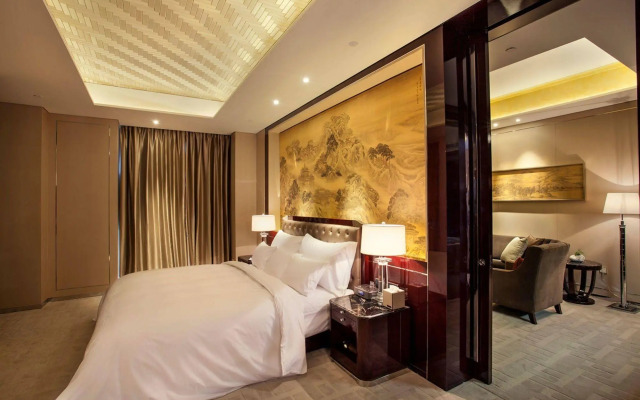 Palace Garden Hotel