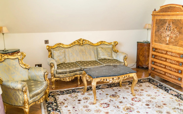 St Giles House Hotel