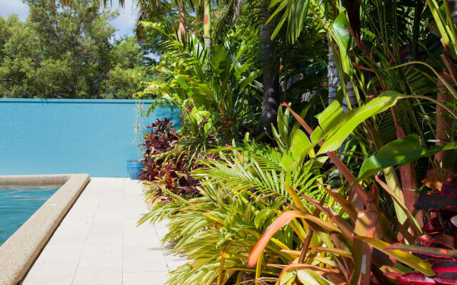 Seaforth Apartments