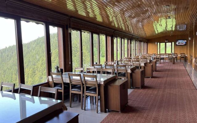 Lahza Hills Resort
