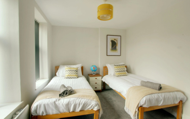 Heritage House Holiday Apartments