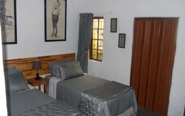 Villa Ocean Crest Guesthouse and B&B