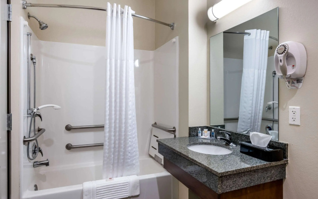 Comfort Inn Bonner Springs Kansas City