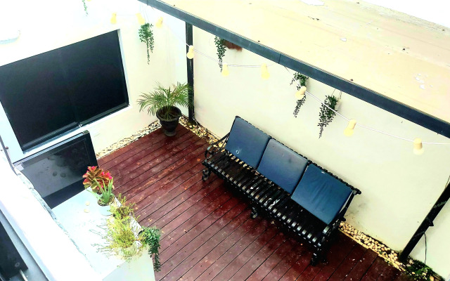 Hotel Tau Art Residence