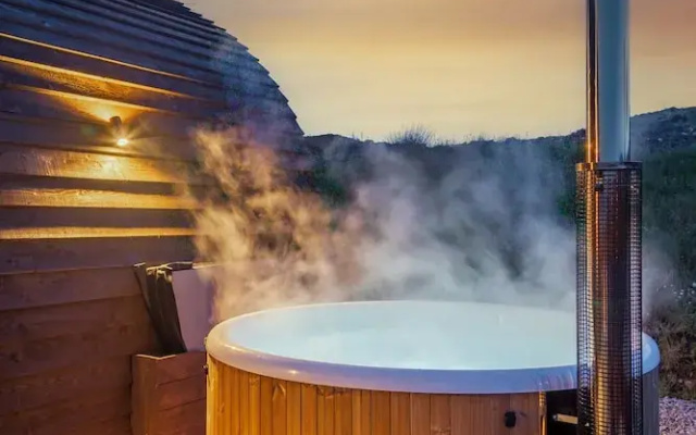 Loch Ewe Luxury Pods