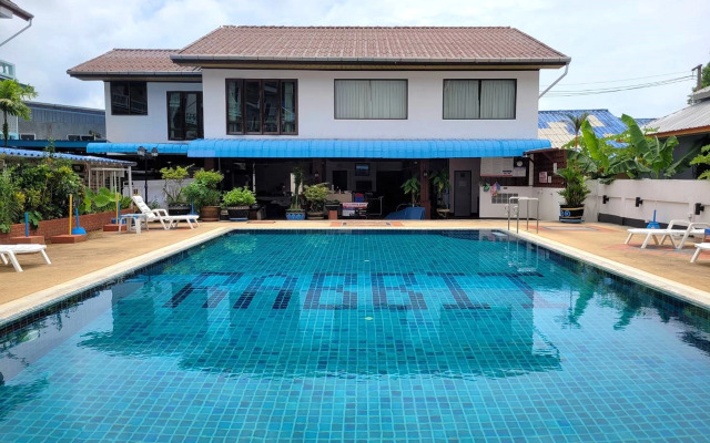 Rabbit Mansion Patong Hotel