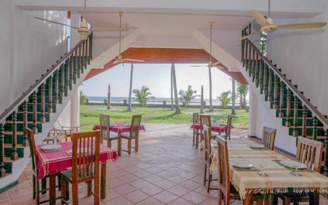 Nu-vin Beach Hotel