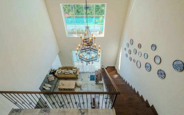 Casa Amour by Hireavilla -5br w Pvt Pool in Siolim
